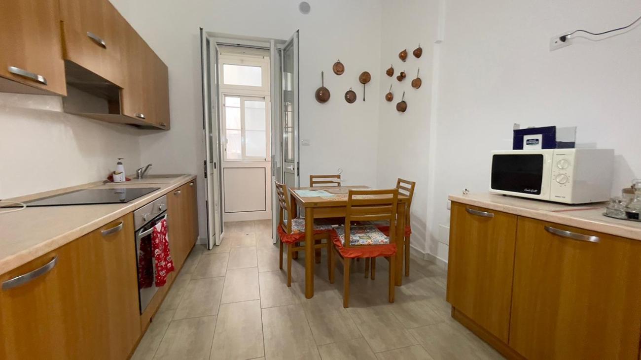 Apartament Nonna Lisa Bari Zewnętrze zdjęcie